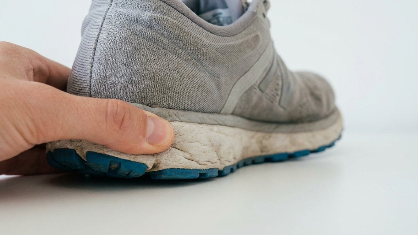 What Your Podiatrist Knows: Why Your 'Fine-Looking' Running Shoes Are Actually Worn Out