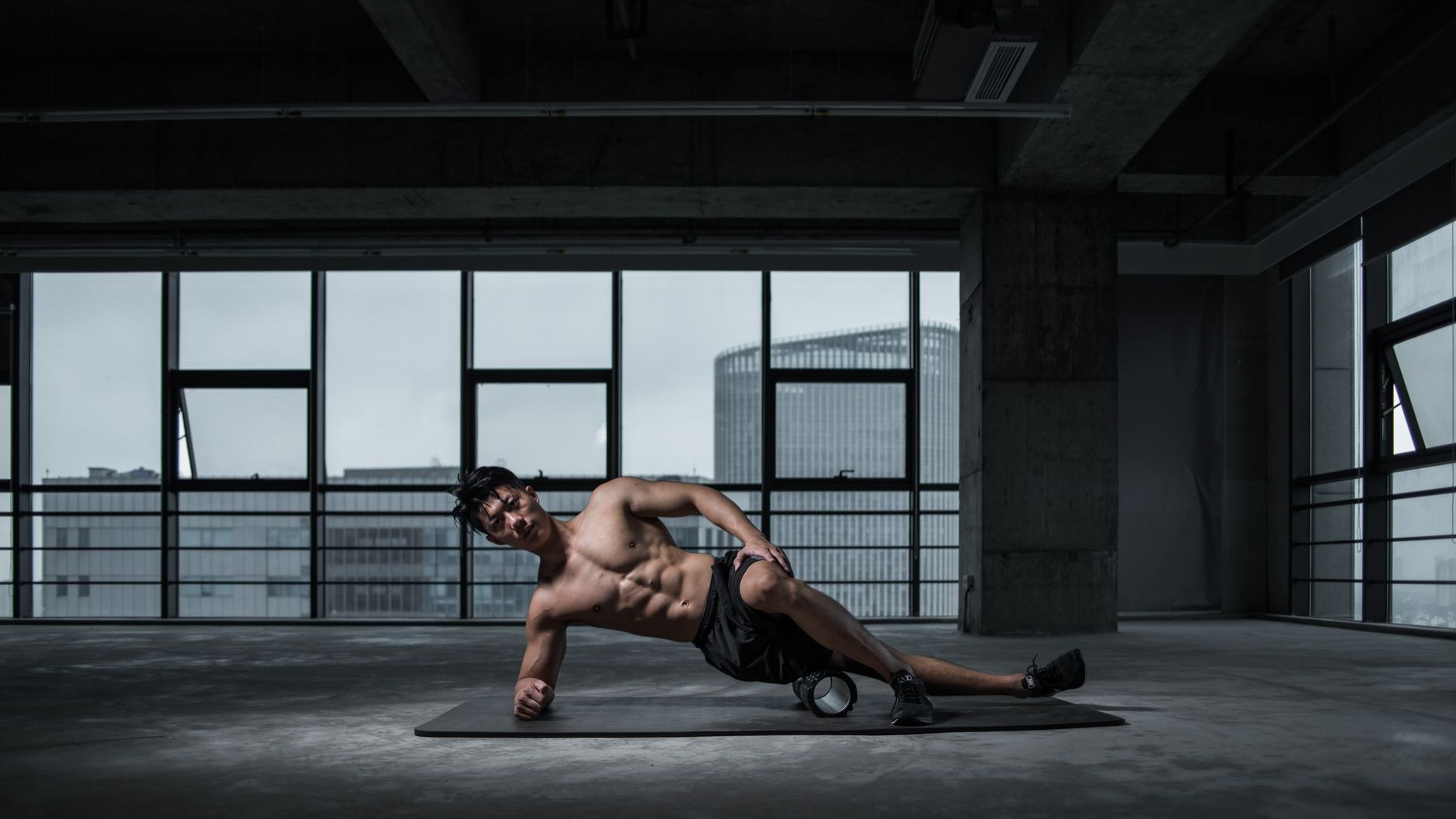 I Wasted Years Rolling My Legs Before Runs—Here's What Foam Rollers Actually Do