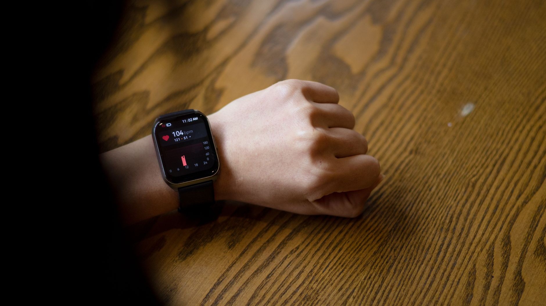I trusted my watch's wrist reading through every set of squats just to skip the chest strap: the graph showed what it had ...